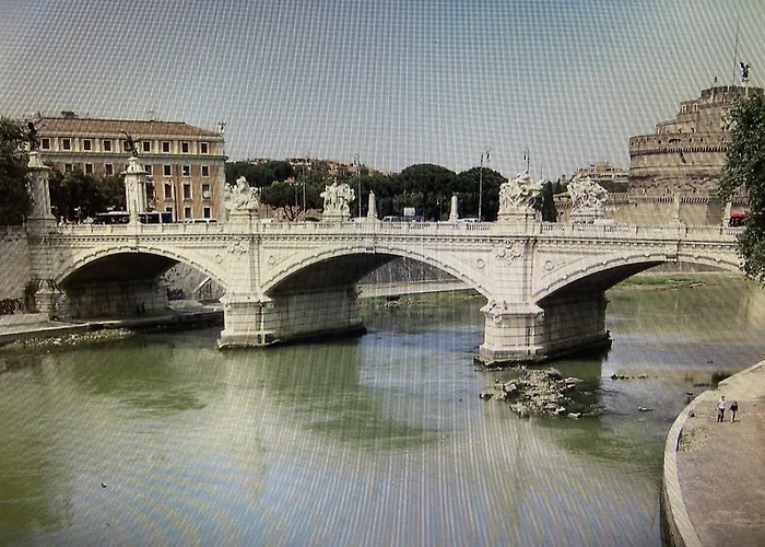 Bed and Breakfast Domus Giulia Roma